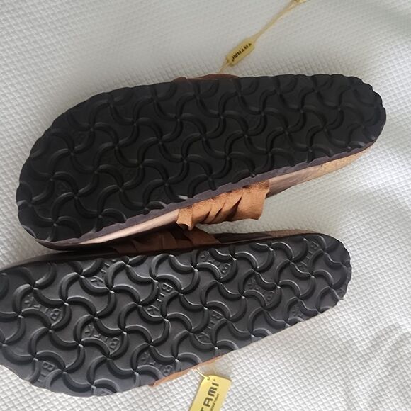 Birkenstock Tatami Leather Brown Mules & Clogs with Decorative Buckle - Picture 7 of 8